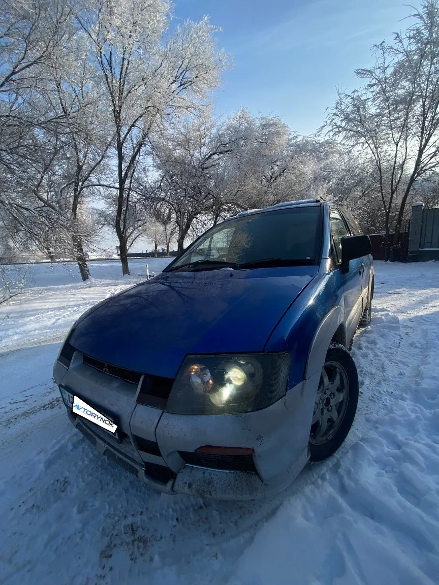 Mitsubishi RVR, 1999