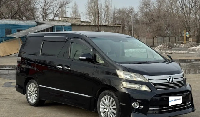 Toyota Vellfire 2012 года