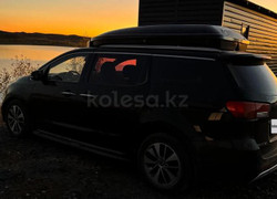 Kia Carnival 2018 года