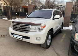 Toyota Land Cruiser 2013 года