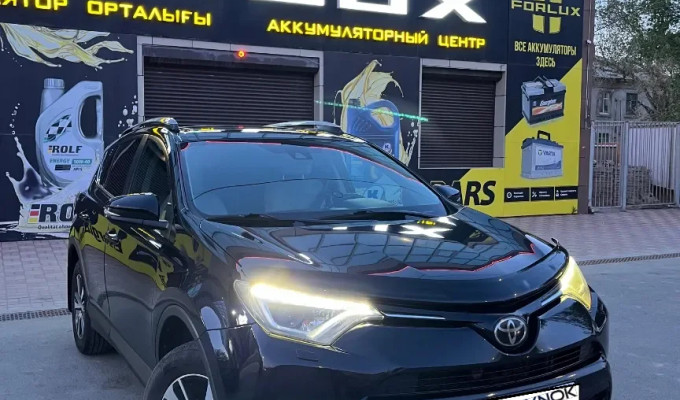 Toyota RAV4 2019 года