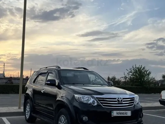 Toyota Fortuner 2014 года