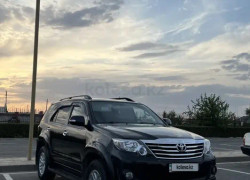 Toyota Fortuner 2014 года