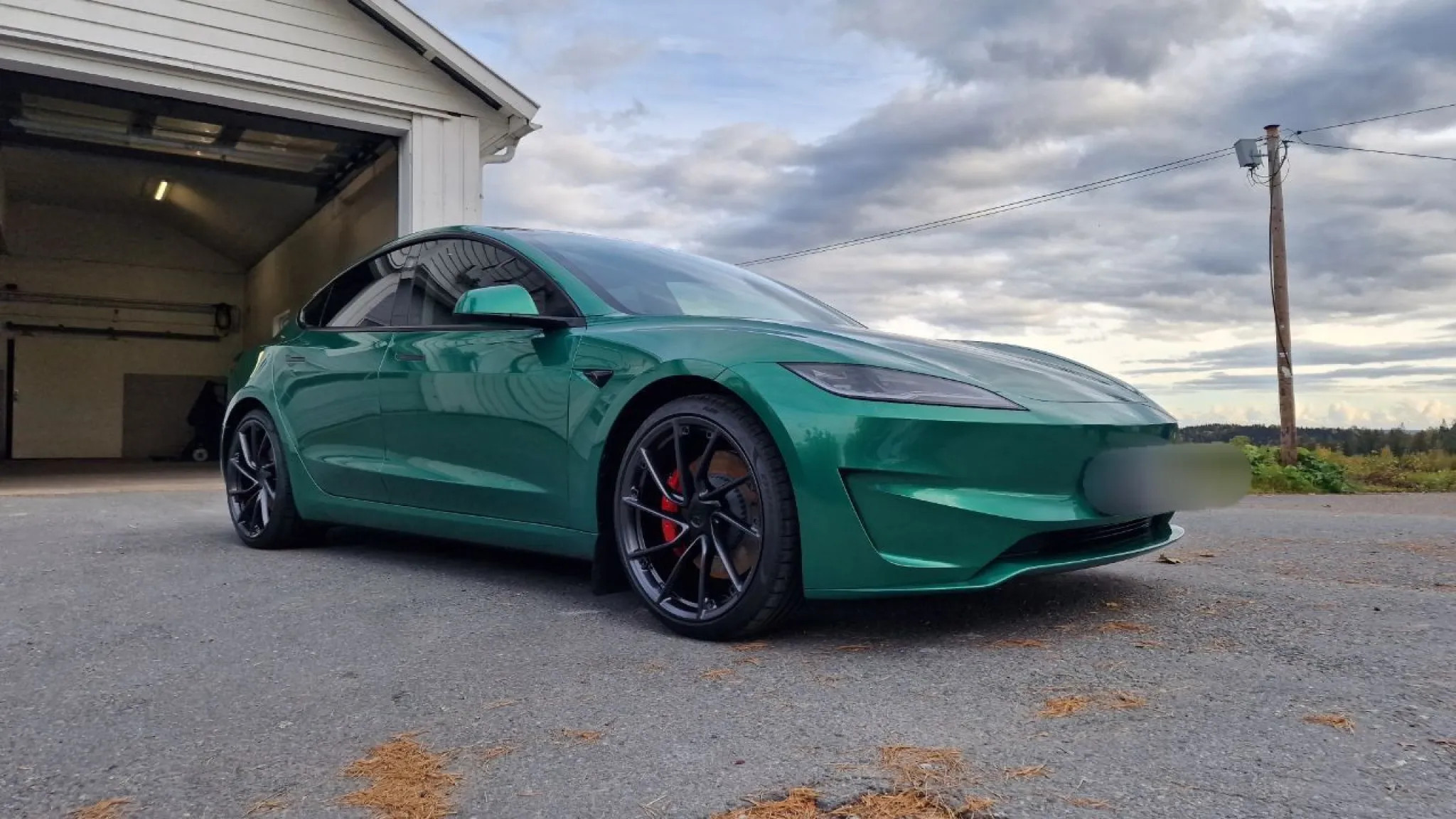 Tesla Model 3, 2024