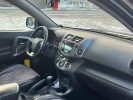 Toyota RAV4 2010 года