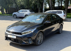 Kia Cerato 2022 года