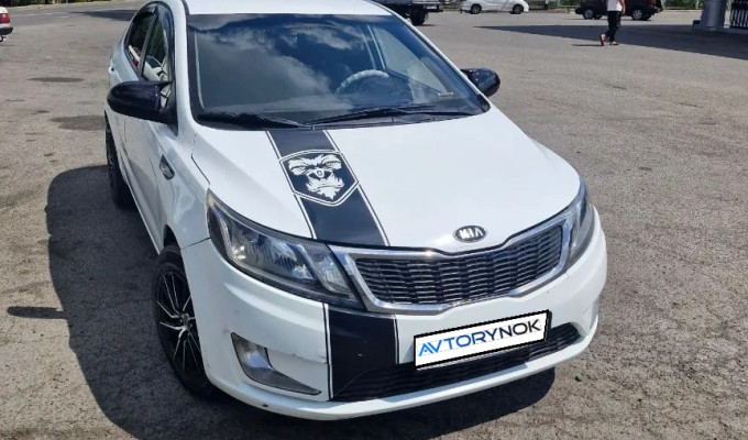 Kia Rio 2015 года