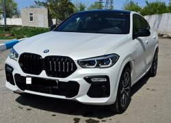 BMW X6 2021 года