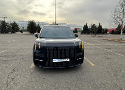 Zeekr 009 2023 года