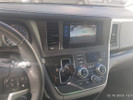 Toyota Sienna 2017 года