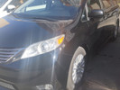 Toyota Sienna 2017 года