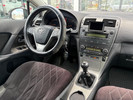 Toyota Avensis 2010 года