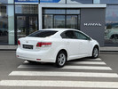Toyota Avensis 2010 года