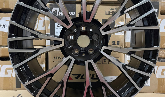 BMW Разноширокие R20 5x112 ЦО 66.6 BLACK MACHINED FACE