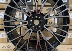BMW Разноширокие R20 5x112 ЦО 66.6 BLACK MACHINED FACE