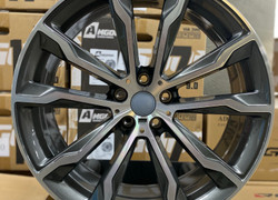 Разноширокие BMW R20 5x112 66,5 MG