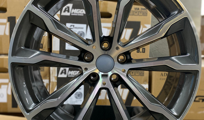 Разноширокие BMW R20 5x112 66,5 MG
