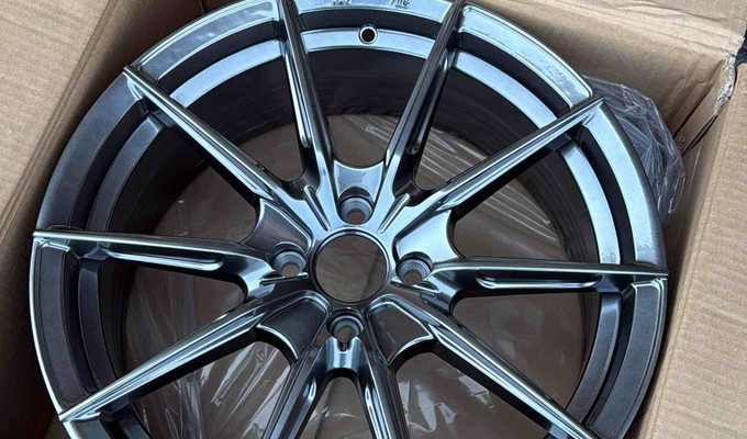 XF005 R17 7,5J ET35 73.1 4x100 HB