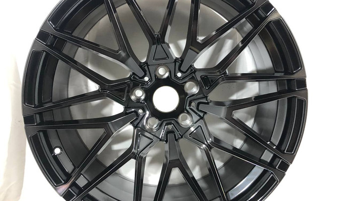 Разноширокие X5/X6/x7 R20   5X120 74,1 Black Machined Face+Black Oil