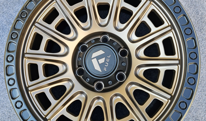  R17 9J 6x139,7 ET0 ЦО110 Matt Bronze + black Lip