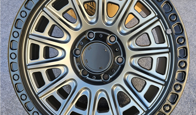  R17 9J 6x139,7 ET0 ЦО110 Matt Grey + Black lip