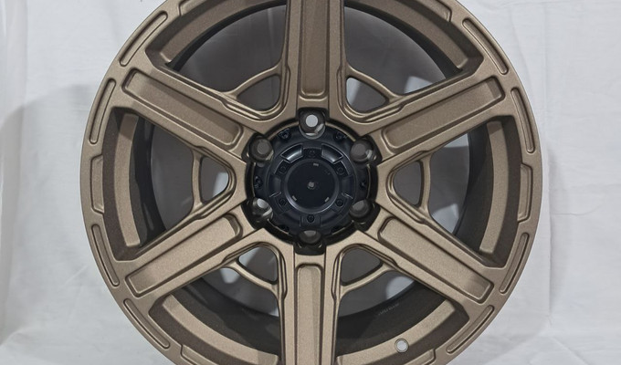  R17 8,5J ET0 6x139,7 110,1 SAND BRONZE
