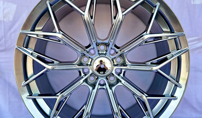  R19 8,5J ET35 73.1 5x108 HB