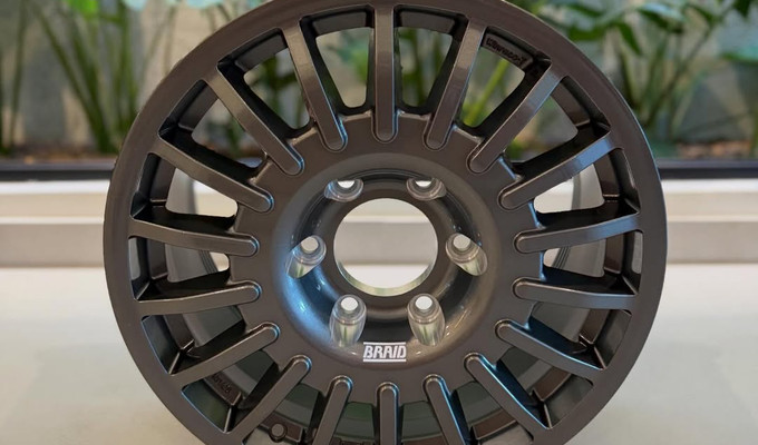  R17 7,5J ET25 60,1 5x108 Gray