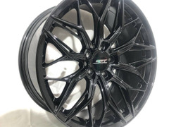 F8796 R18 8,5J ET30 5x100 74,1 GLOSS BLACK