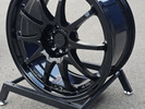 R18 8,5J ET35 5x100 / 5x114,3 ЦО 73.1 GLOSS BLACK