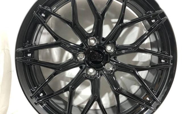 R20 9J ET35 5X114,3 73,1 BLACK