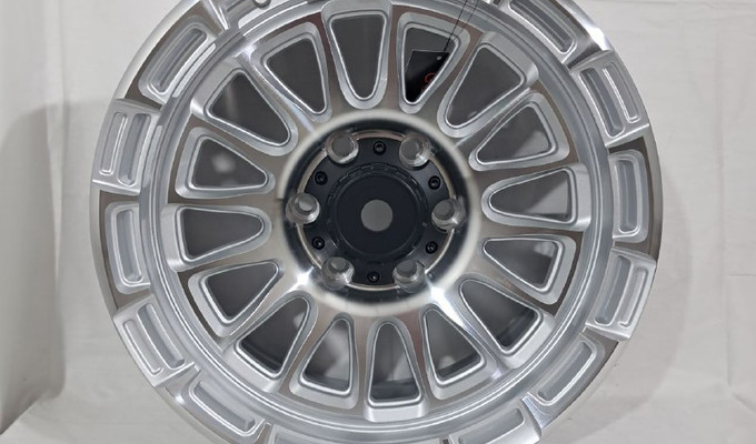  R17 8,5J ET0 110.1 6x139,7 MS