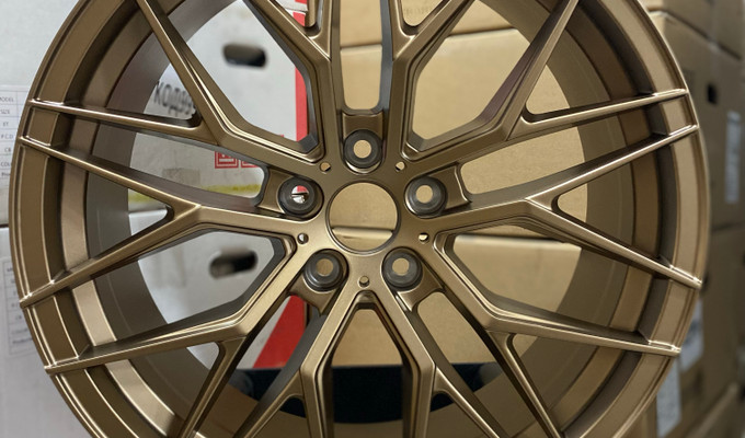 R20 9J 73,1 ET35 5x114,3 BRONZE
