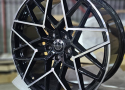 Разноширокие BMW R20 5x120 ЦО 72,6 GLOSS BLACK MACHINED FACE