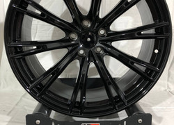 R20 9J 5X112 ET35 66,5 Glossy Black + Powder Coating