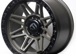  R17 9J 6x139,7 ET0 ЦО110 Green