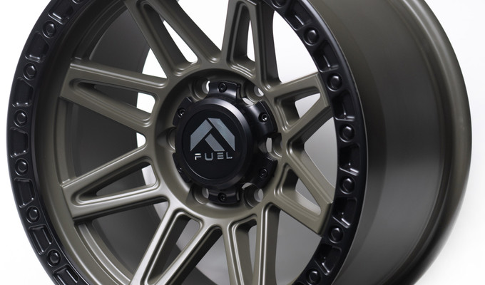  R17 9J 6x139,7 ET0 ЦО110 Green