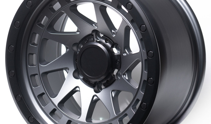  R17 9J 6x139,7 ET0 ЦО 110 MRGWT GREY+BLACK LIP