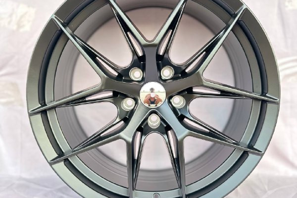  R19 8,5J ET35 73.1 5x114,3 MATTE BLACK