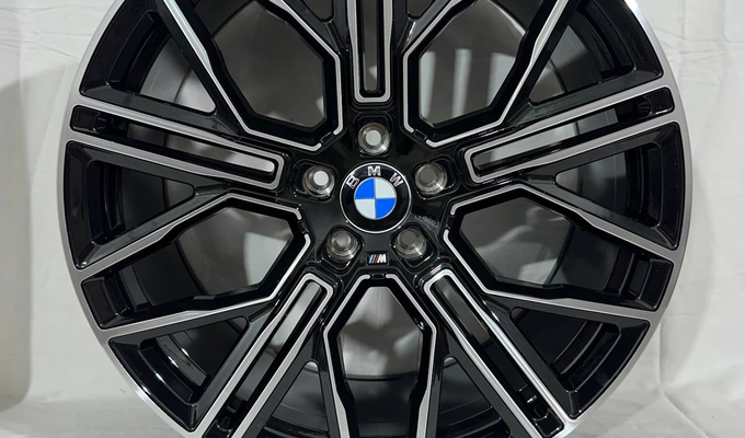 Разноширокие BMW LUMMA R20 5x112 ЦО 66,6 GLOSS BLACK POLISHED