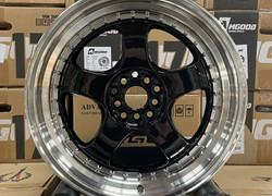 ks089 R18 9,5J 5X100 / 5x114,3 ET22 73,1 GLOSS BLACK LP