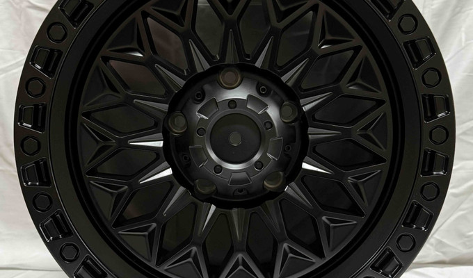   R17 9J 110 ET10 5x150 GLOSS BLACK