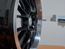  R18 8J  / 5x114,3 ET38 73,1 Gloss Black Machined Lip