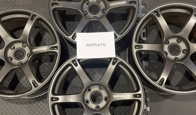 SR67 6097 R18 8,5J 5x112 / 5x114,3 (5X113,1) ET40 ЦО 73,1 Hyper black