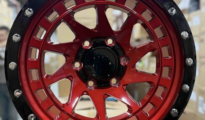  R17 9J 6x139,7 ET0 ЦО 110 Red face black lip