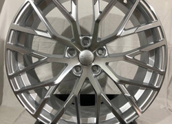 R20 9J 5X112 ET35 66,6 Silver / Machined