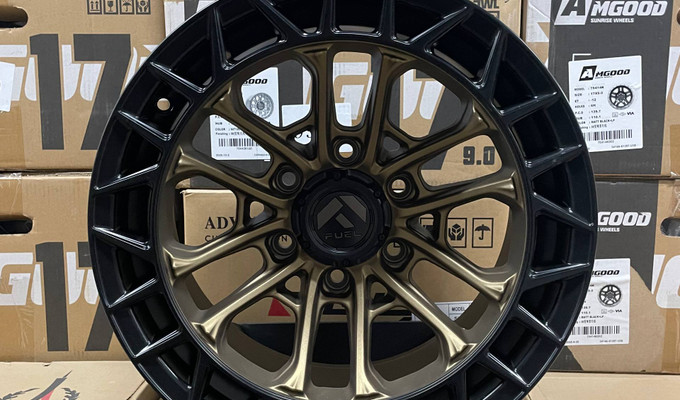  R17 9J 6x139,7 ET0 ЦО110 Sand Bronze + black lip
