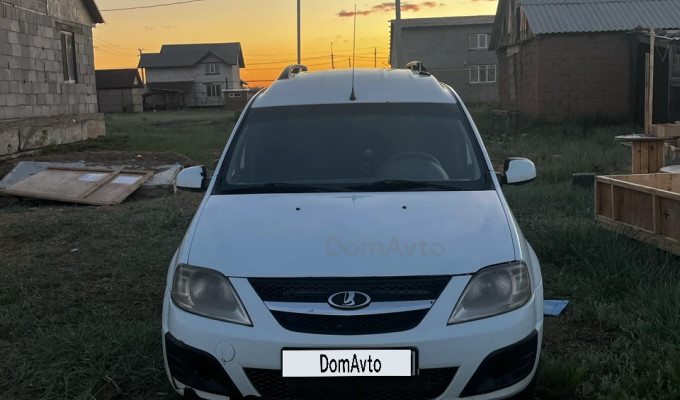 ВАЗ (Lada) Largus 2014 года