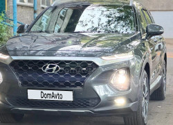 Hyundai Santa Fe 2020 года