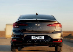Hyundai Elantra 2020 года
